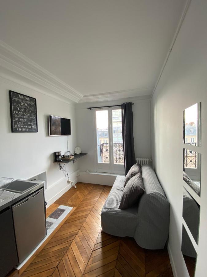 The Eiffel Tower Room Paris Eksteriør bilde